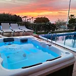 Villa De Lujo Con Piscina Privada Y Jacuzzi Puerto de Santiago (Tenerife)